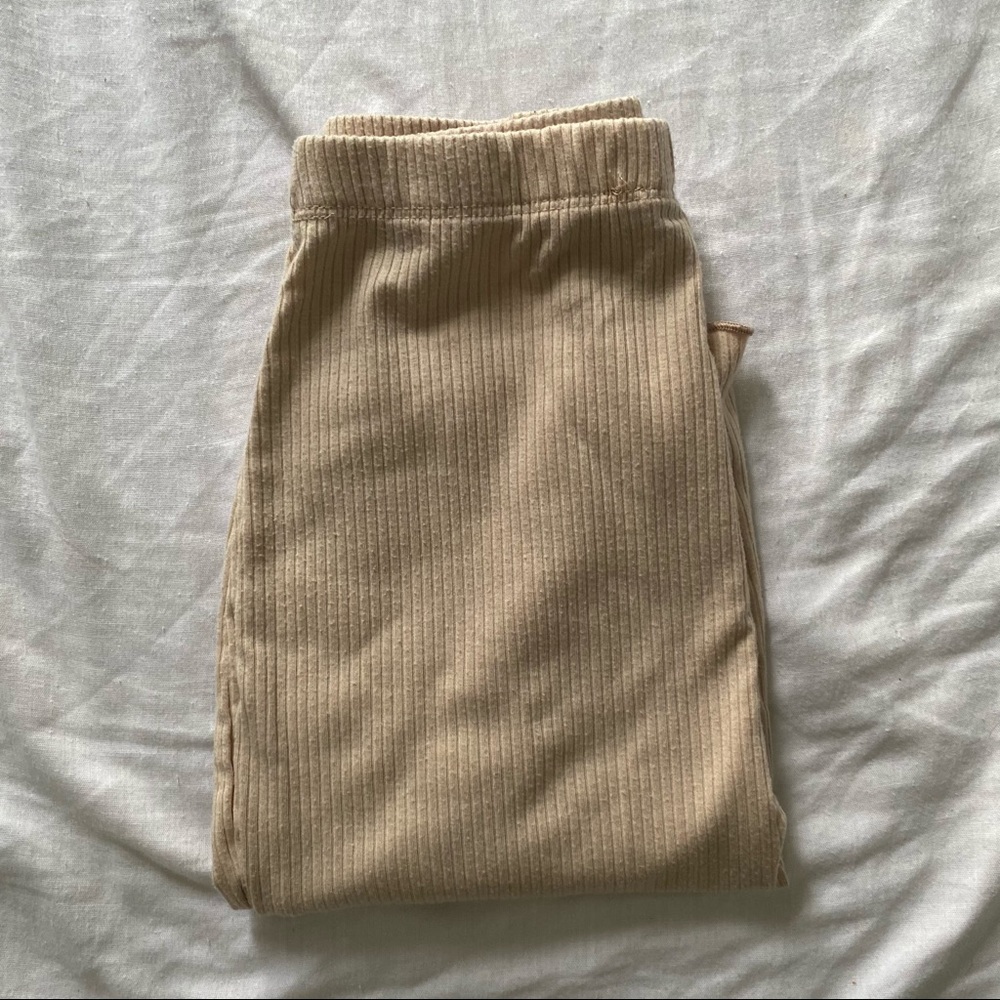 Fashion Nova Tan / Cream Skirt